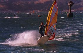 wndsrfr.JPEG (9883 bytes)